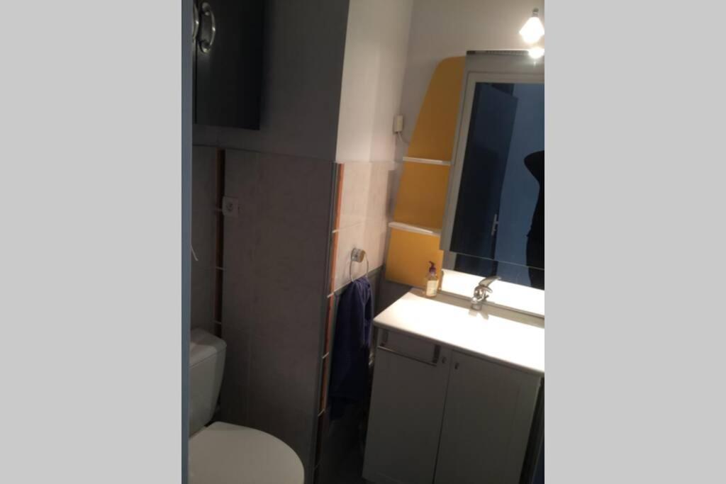 Studio Meuble Ensoleille Fibre Bouygues Nîmes Exterior foto